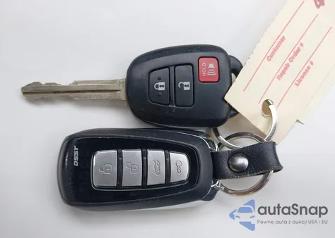 2018 Toyota Rav4 Le из США, поврежденный, VIN JTMBFREV0JJ254836